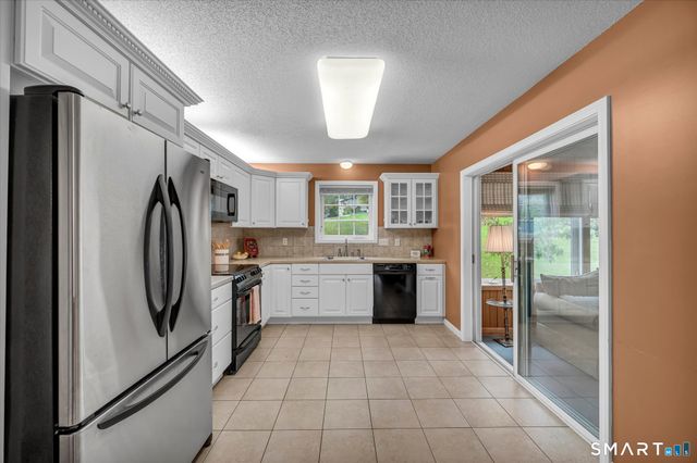 15 Farm Brook Lane 15, Vernon, CT 06066