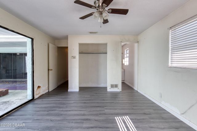 1498 Old Kings Road, Daytona Beach, FL 32117