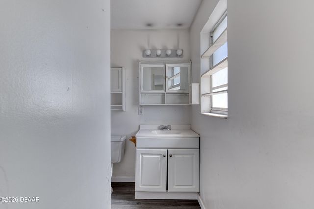 1498 Old Kings Road, Daytona Beach, FL 32117