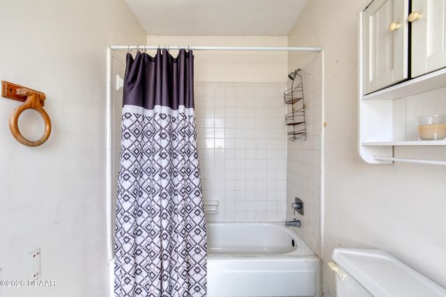 1498 Old Kings Road, Daytona Beach, FL 32117