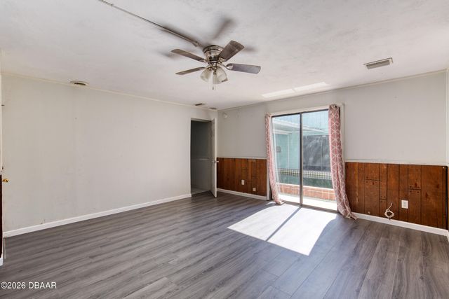 1498 Old Kings Road, Daytona Beach, FL 32117