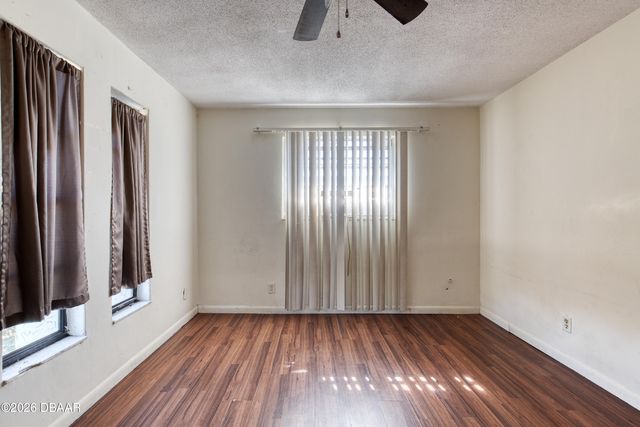 1498 Old Kings Road, Daytona Beach, FL 32117