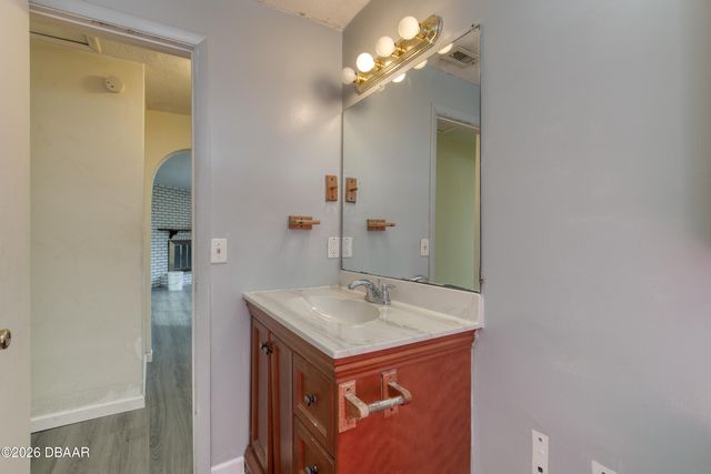 1498 Old Kings Road, Daytona Beach, FL 32117