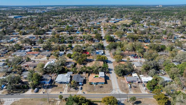 1498 Old Kings Road, Daytona Beach, FL 32117