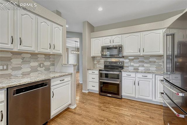 7564 AMBERLY Drive, Colorado Springs, CO 80923