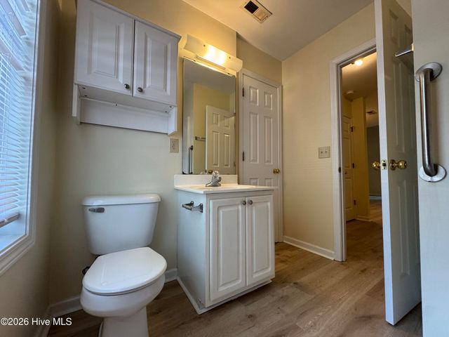 5147 Lamppost Circle, Wilmington, NC 28403