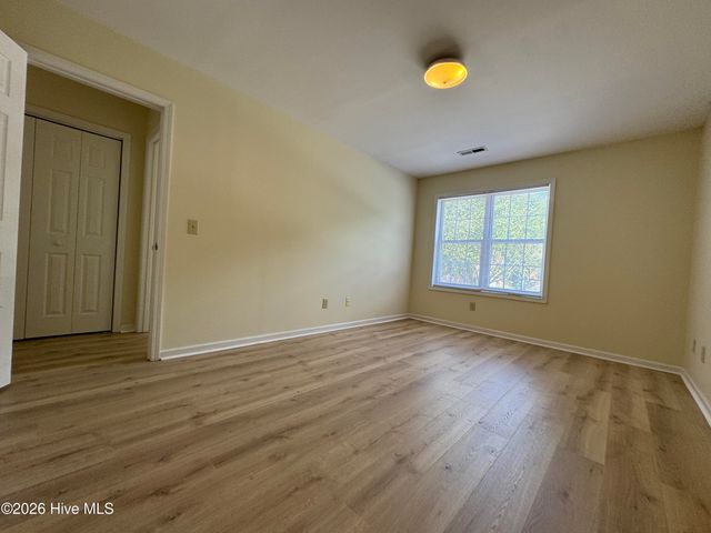 5147 Lamppost Circle, Wilmington, NC 28403