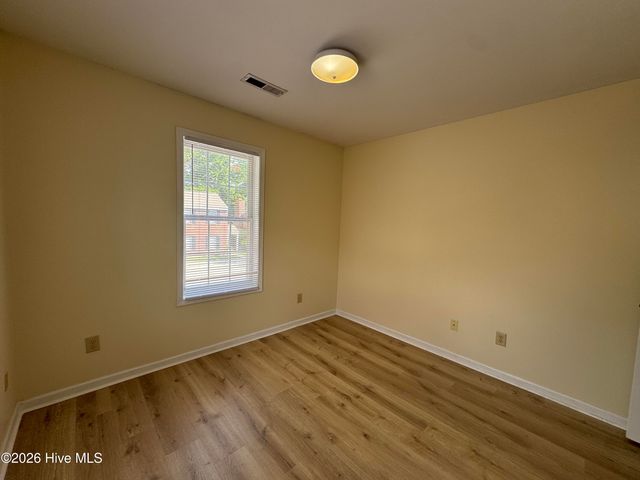 5147 Lamppost Circle, Wilmington, NC 28403