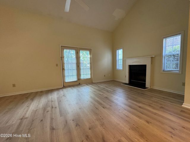 5147 Lamppost Circle, Wilmington, NC 28403