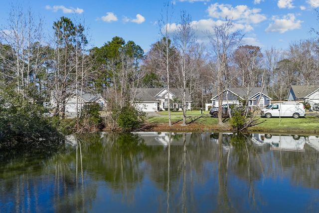 180 Clovis Circle, Myrtle Beach, SC 29579