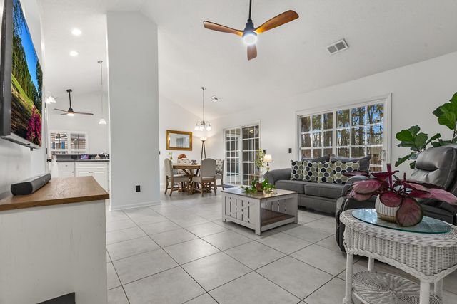 180 Clovis Circle, Myrtle Beach, SC 29579