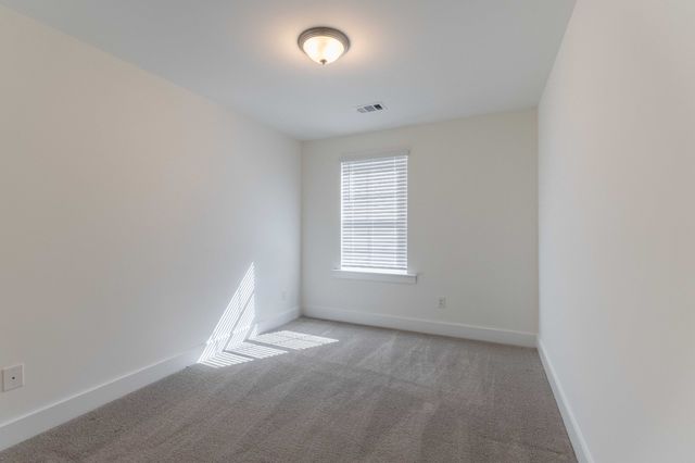 1038 Sweetleaf Dr, Franklin, TN 37064