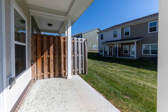 1038 Sweetleaf Dr, Franklin, TN 37064