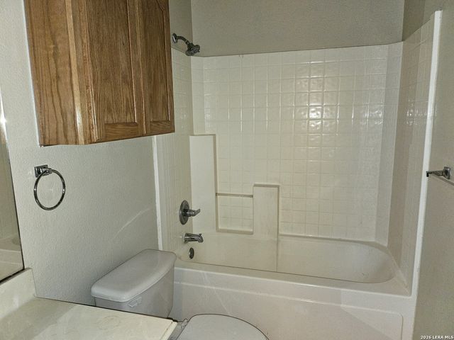 2073 Bentwood, New Braunfels, TX 78130