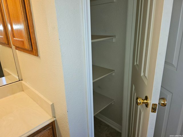 2073 Bentwood, New Braunfels, TX 78130