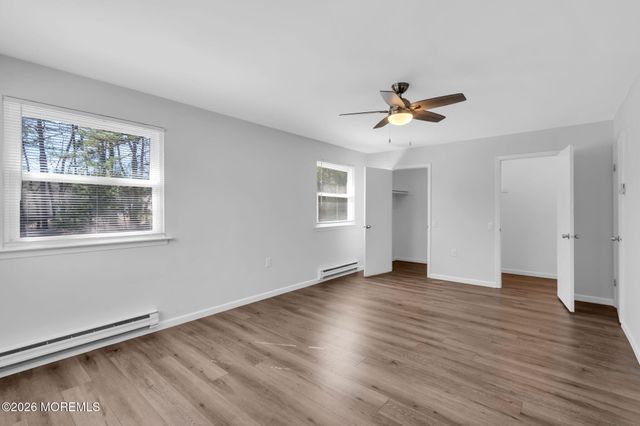 9 Greenwood Lane 62, Whiting, NJ 08759