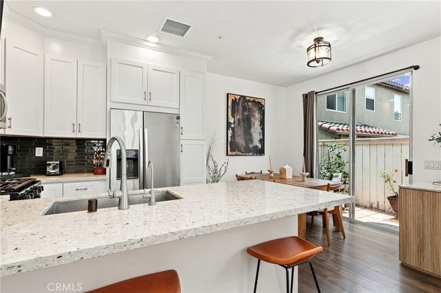 51 Calle De Los Ninos, Rancho Santa Margarita, CA 92688