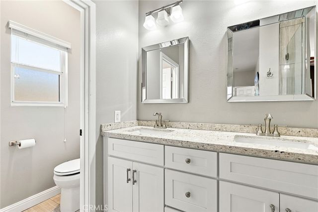 51 Calle De Los Ninos, Rancho Santa Margarita, CA 92688