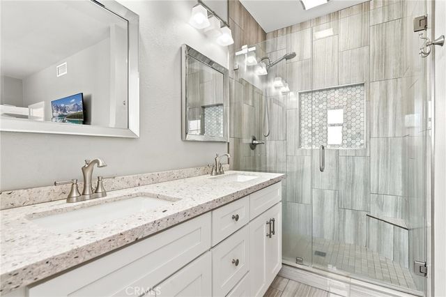 51 Calle De Los Ninos, Rancho Santa Margarita, CA 92688