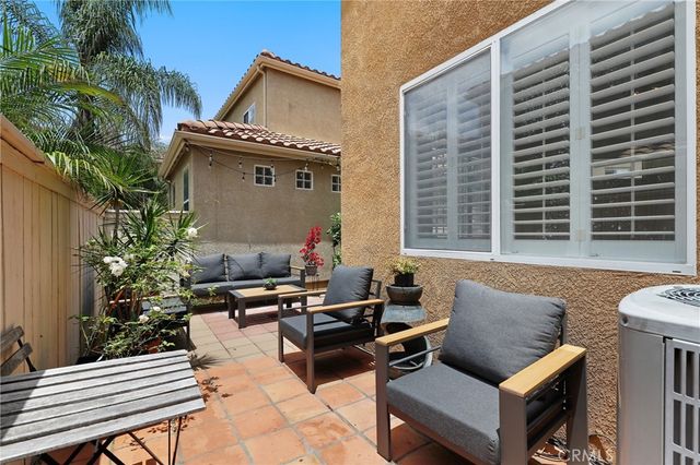 51 Calle De Los Ninos, Rancho Santa Margarita, CA 92688