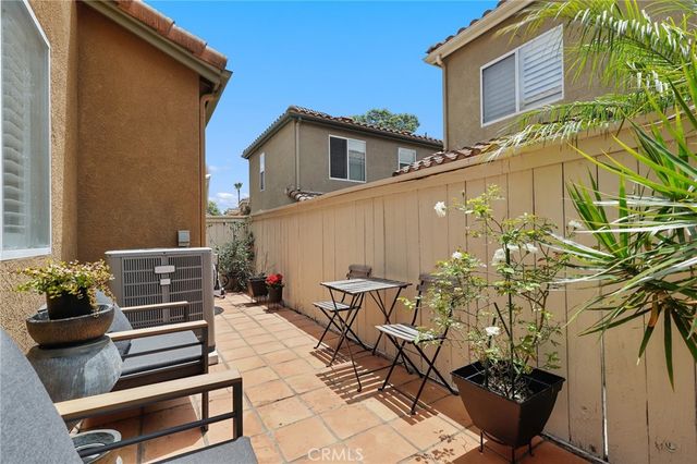 51 Calle De Los Ninos, Rancho Santa Margarita, CA 92688