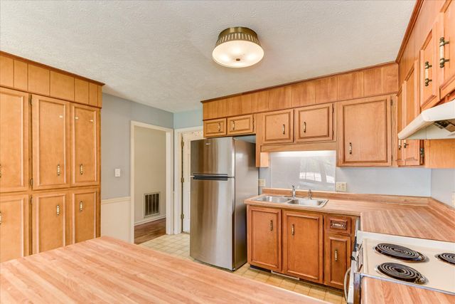 12 Ruffian Road, Aiken, SC 29803
