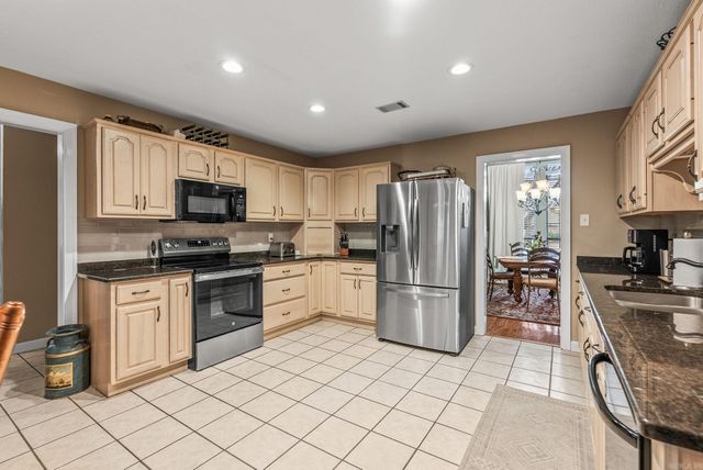 3115 Windcrest, Conway, AR 72034