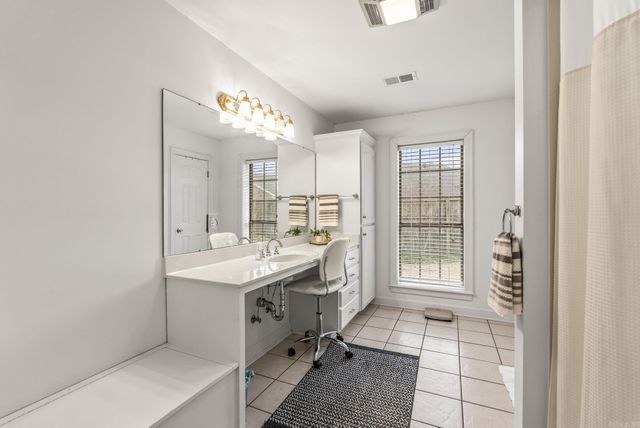 3115 Windcrest, Conway, AR 72034