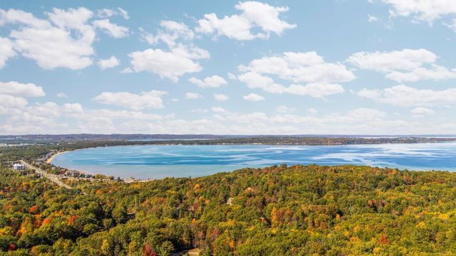 4033 Sherwood Forest Drive, Traverse City, MI 49686