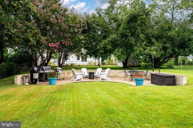 754 WARREN DR, Annapolis, MD 21403