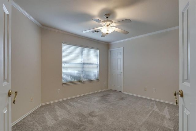 108 S Ridge Pointe Drive, Edmond, OK 73034