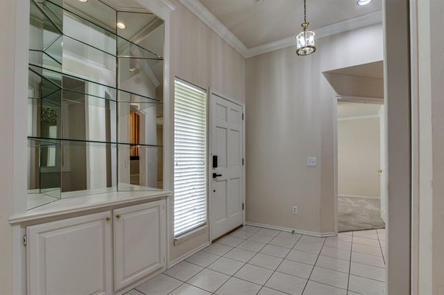108 S Ridge Pointe Drive, Edmond, OK 73034