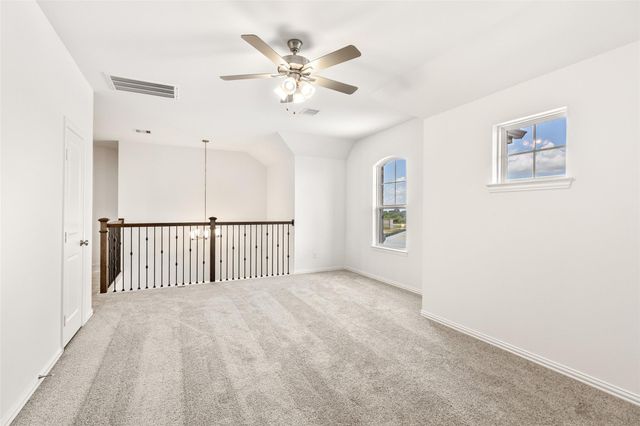 13530 Nyx Stars Drive, Iowa Colony, TX 77583