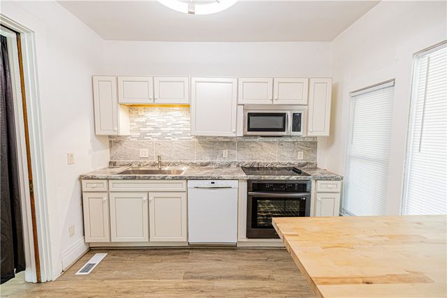 54-56 Fort Hill, Rochester, NY 14620