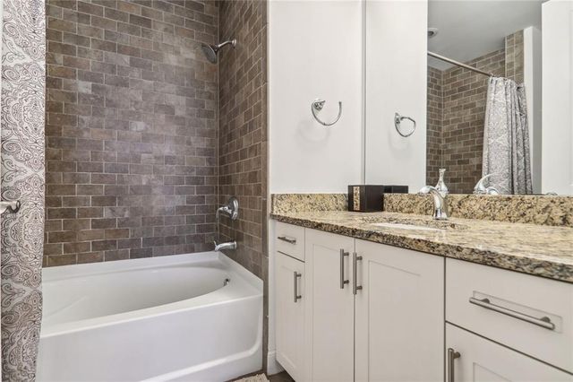 270 17th Street NW, Atlanta, GA 30363