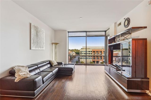 270 17th Street NW, Atlanta, GA 30363