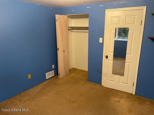 8582 W LARCH ST, Rathdrum, ID 83858
