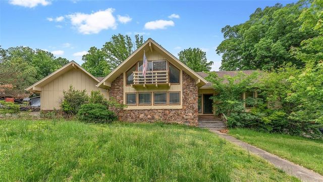 2322 Cheyenne Trail, Springdale, AR 72762