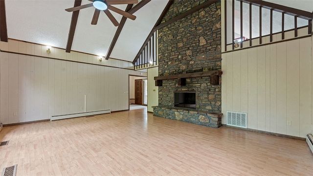 2322 Cheyenne Trail, Springdale, AR 72762