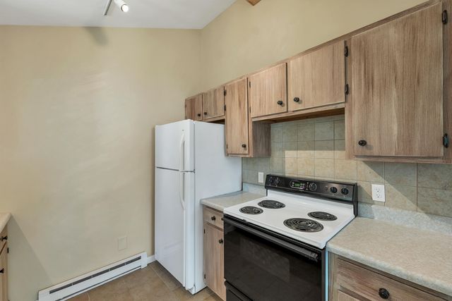 309 Stocker Pond Road, Grantham, NH 03753