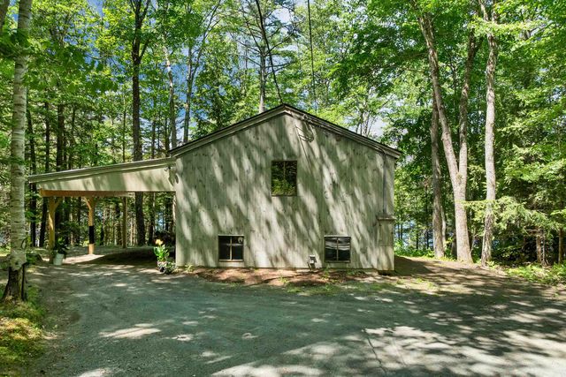 309 Stocker Pond Road, Grantham, NH 03753