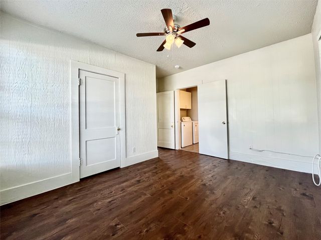 521 W Collins Street, Denton, TX 76201