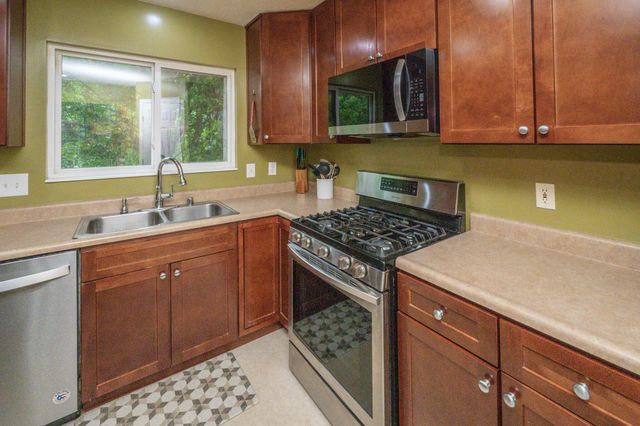 7025 Running Fox Court, Florence, KY 41042