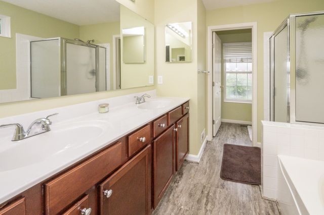 7025 Running Fox Court, Florence, KY 41042