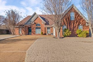 2452 HEATHER RDG, Southaven, MS 38672