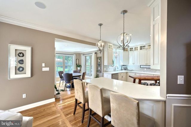 1361 WICKLOW DR, York, PA 17404