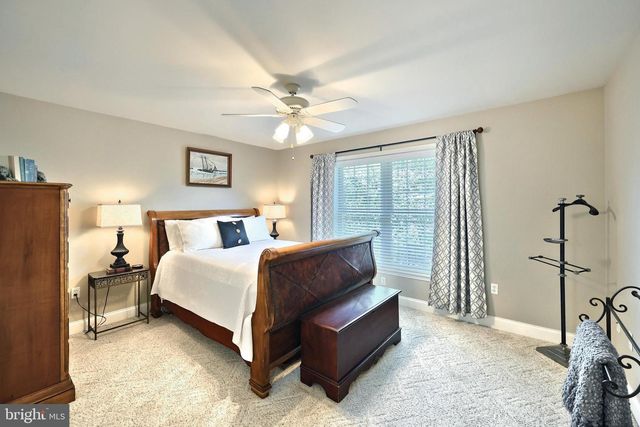 1361 WICKLOW DR, York, PA 17404