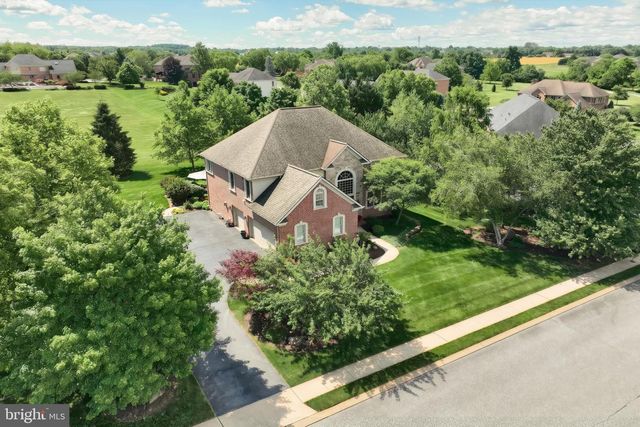 1361 WICKLOW DR, York, PA 17404
