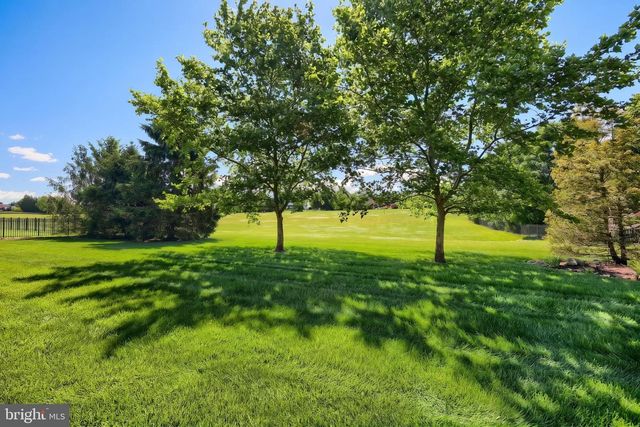 1361 WICKLOW DR, York, PA 17404