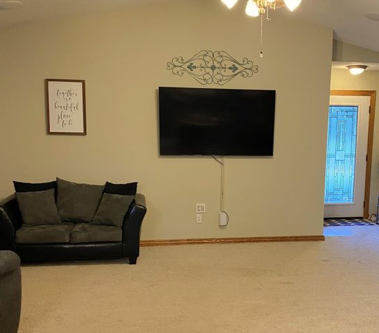 151 Park Valley Court, Anderson, MO 64831